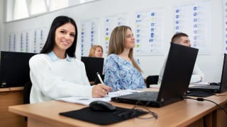 日本で学ぶ留学生のイメージ